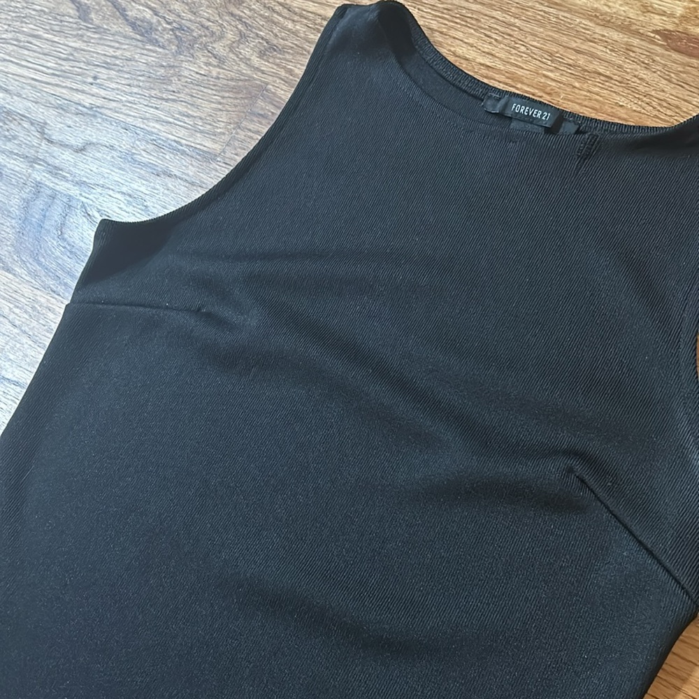Forever 21 Black Stretchy Bodycon Midi Dress size Medium - Picture 4 of 10